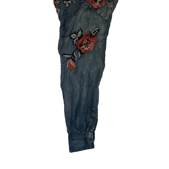 Jessica Simpson Womens Sz 1X Blue Denim Twill Embroidered Studded Western Boho - Picture 8 of 8